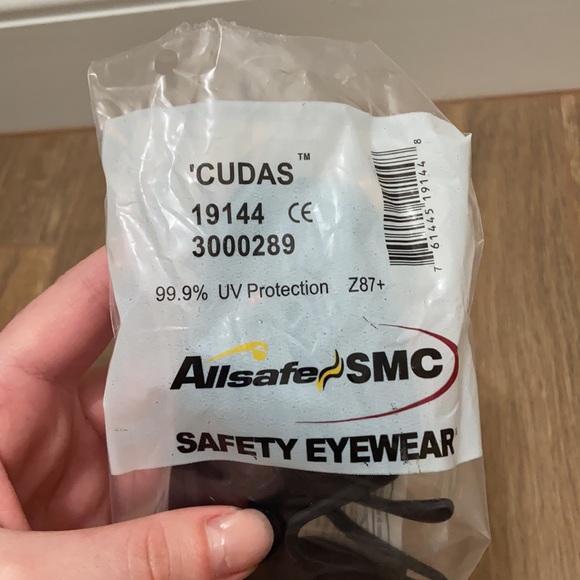 Safety eyewear - Picture 5 of 7